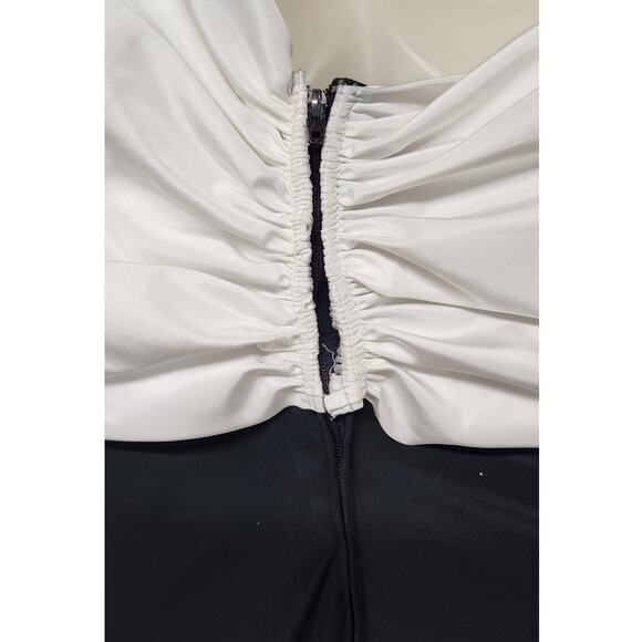 Rare VTG The Gilberts For Tally Maxi One Shoulder Black Dress White Bow, Size 8 - Picture 6 of 14